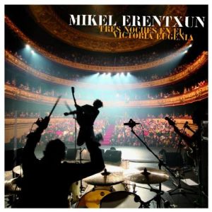 CD Mikel Erentxun – Tres noches en el Victoria Eugenia. 2 CDs + DVD
