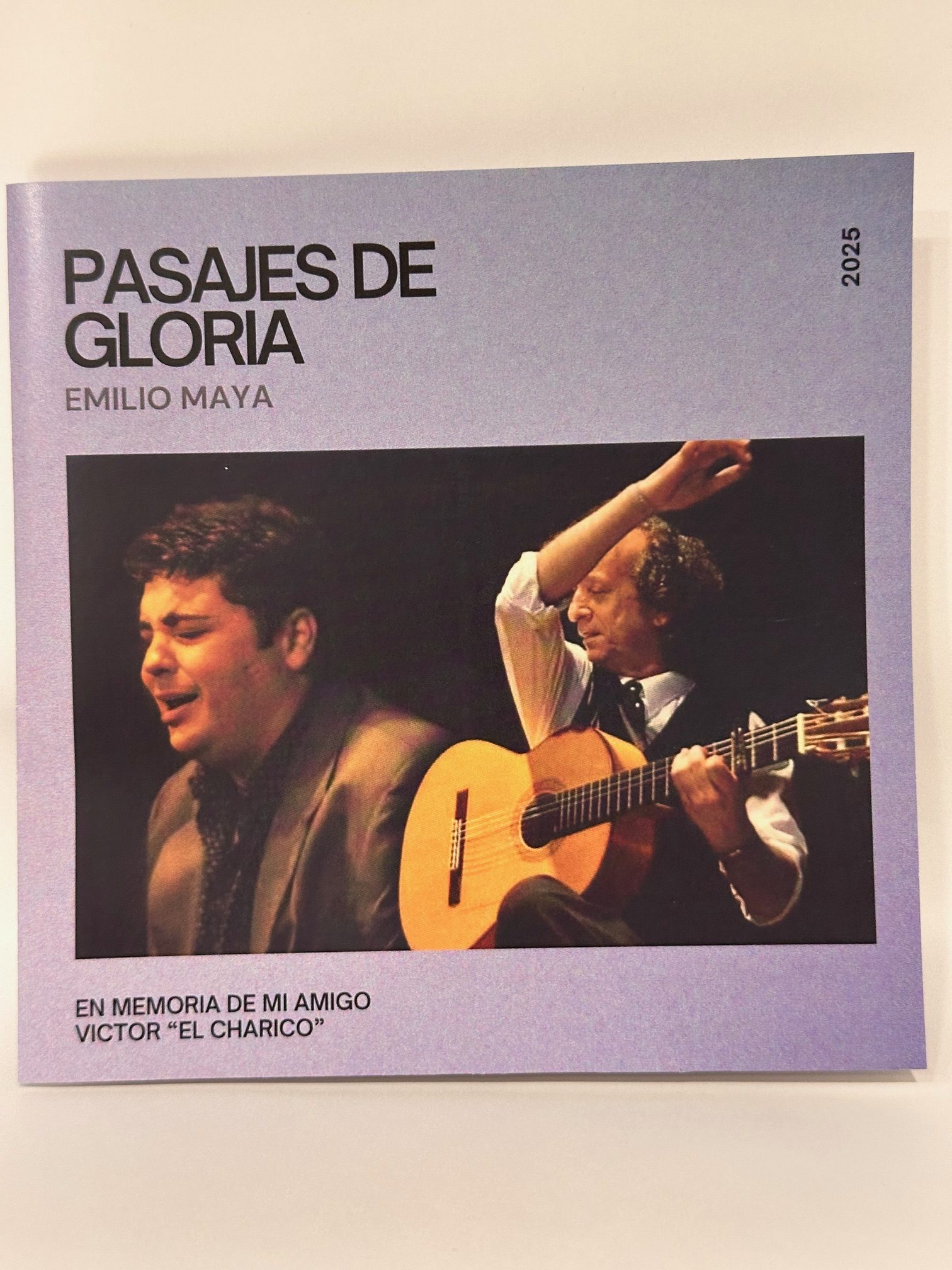 Emilio Maya – Pasajes de Gloria. En memoria de mi amigo Victor «El Charico» CD CD Emilio Maya – Pasajes de Gloria. En memoria de mi amigo Victor «El Charico»